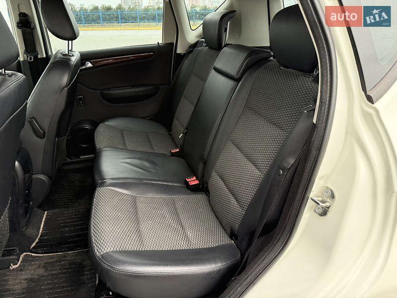 Хэтчбек Mercedes-Benz A-Class 2011 в Одессе фото 14 Хэтчбек Mercedes-Benz A-Class 2011 в Одессе