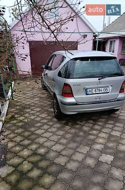 Хетчбек Mercedes-Benz A-Class 2002 в Вишневом