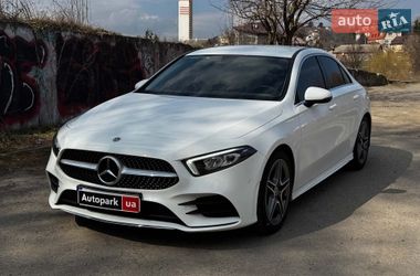 Седан Mercedes-Benz A-Class 2021 в Києві