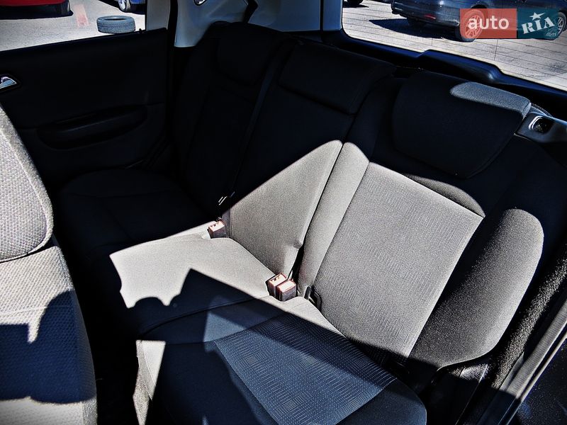 Хэтчбек Mercedes-Benz A-Class 2011 в Черкассах