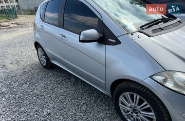Хетчбек Mercedes-Benz A-Class 2009 в Бориславі