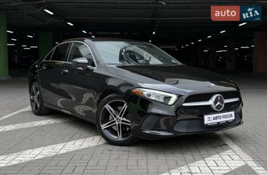 Седан Mercedes-Benz A-Class 2020 в Киеве