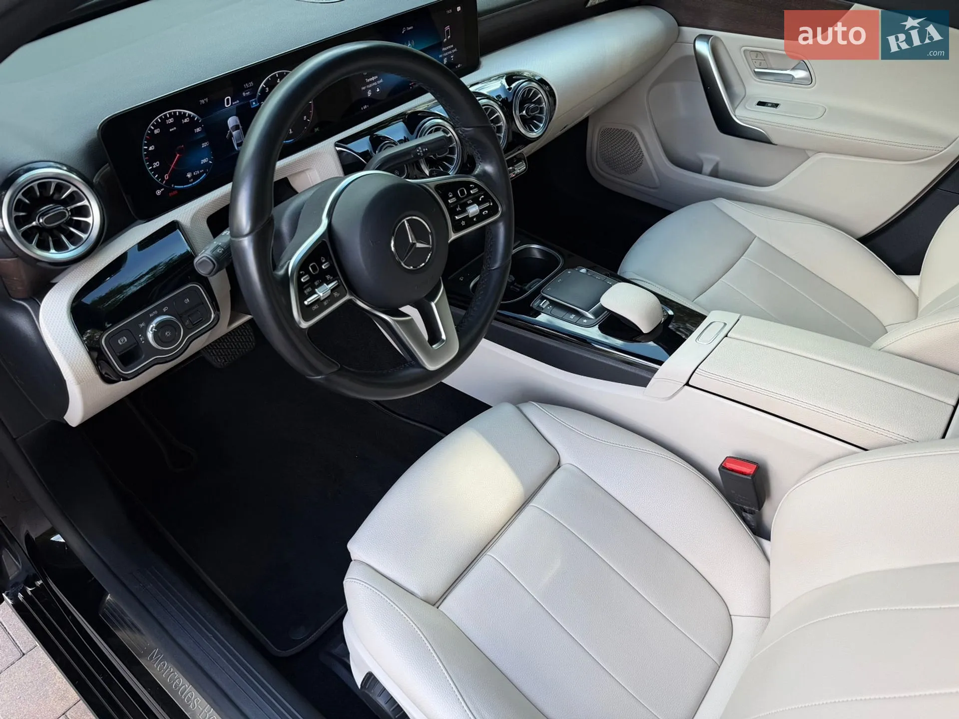 2022 Mercedes-Benz A-klasse - мініатюра 12