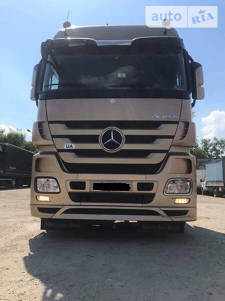 Тягач Mercedes-Benz Actros 2011 в Днепре