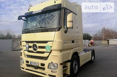 Тягач Mercedes-Benz Actros 2009 в Луцке