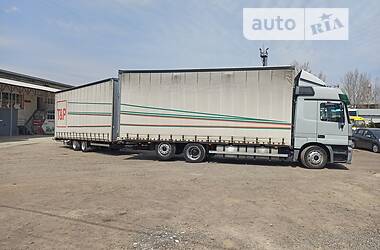 Тентований Mercedes-Benz Actros 2001 в Чернівцях