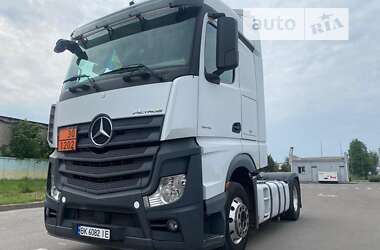 Тягач Mercedes-Benz Actros 2013 в Ровно