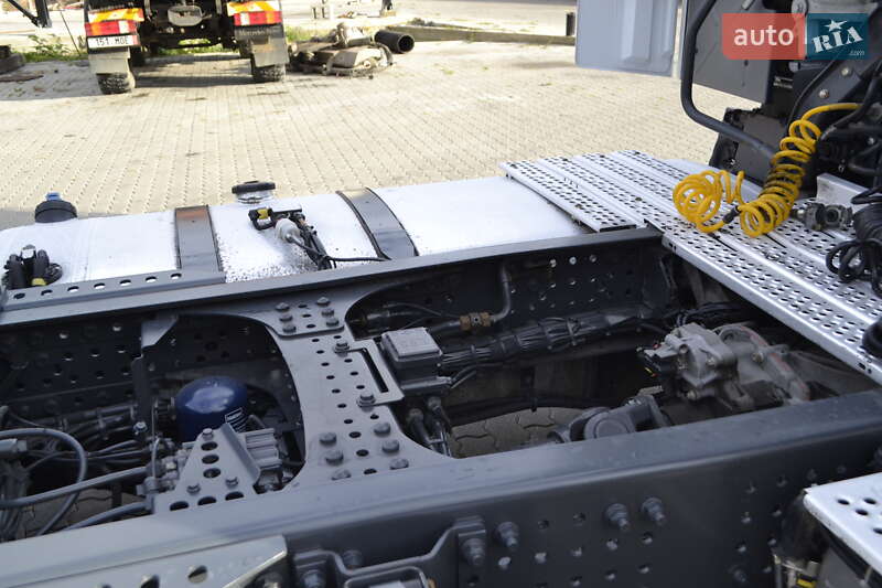 Тягач Mercedes-Benz Actros 2016 в Хусте