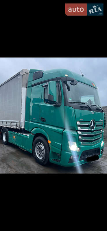Тягач Mercedes-Benz Actros 2013 в Луцке