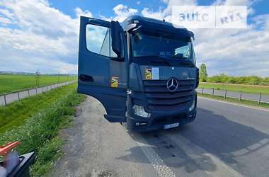 Тягач Mercedes-Benz Actros 2014 в Жидачові