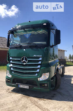 Тягач Mercedes-Benz Actros 2013 в Львове