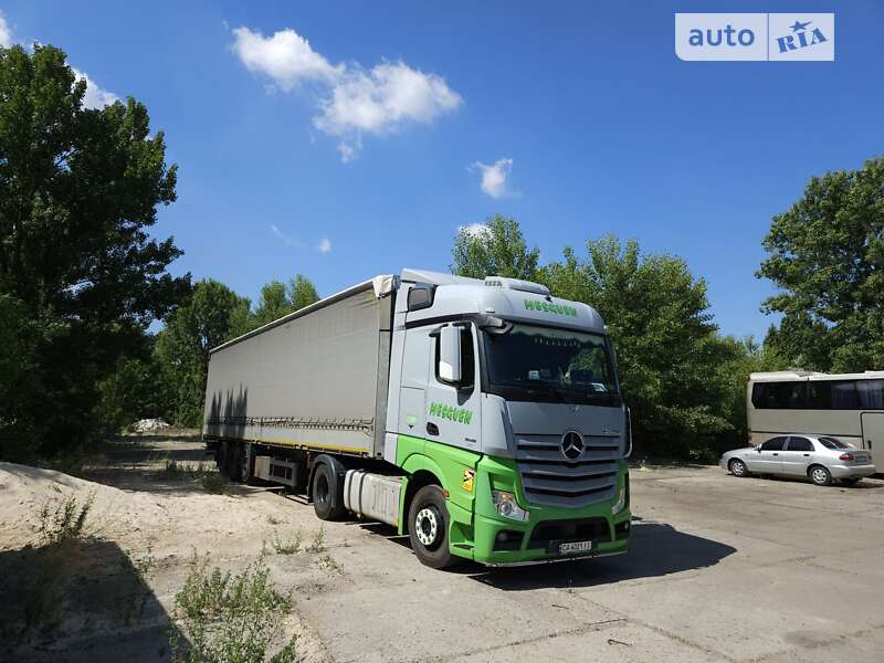 Тягач Mercedes-Benz Actros 2015 в Черкассах