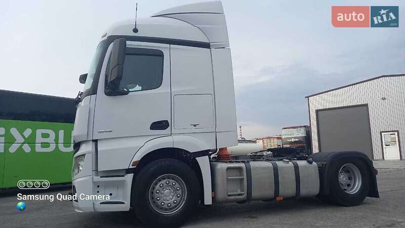 Тягач Mercedes-Benz Actros 2016 в Киеве