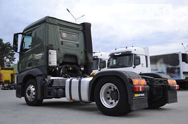 Тягач Mercedes-Benz Actros 2017 в Хусте