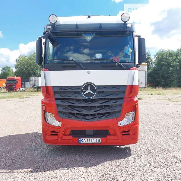 Тягач Mercedes-Benz Actros 2014 в Києві фото 2 Тягач Mercedes-Benz Actros 2014 в Києві