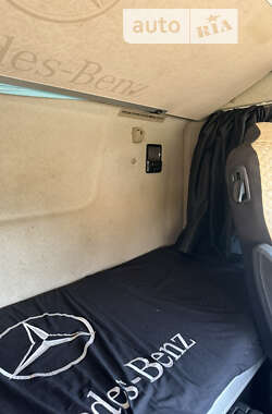 Тягач Mercedes-Benz Actros 2014 в 