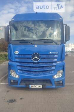 Контейнеровоз Mercedes-Benz Actros 2012 в Житомире