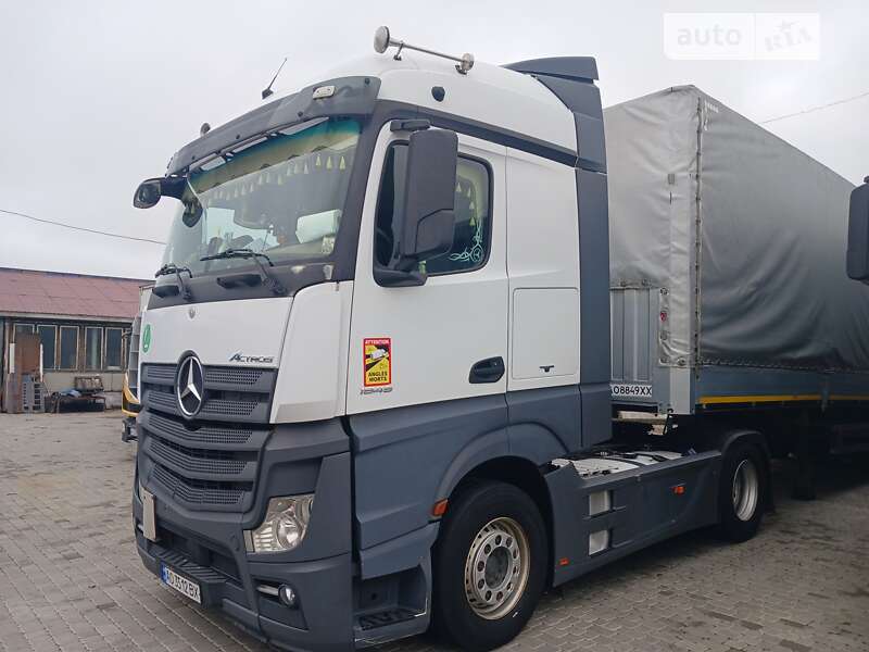 Тягач Mercedes-Benz Actros 2014 в Мукачевому