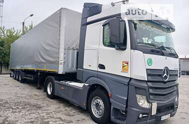 Тягач Mercedes-Benz Actros 2014 в Мукачевому