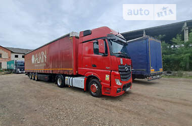 Тягач Mercedes-Benz Actros 2012 в Ужгороді