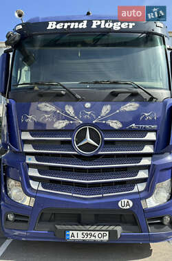 Тягач Mercedes-Benz Actros 2013 в Києві