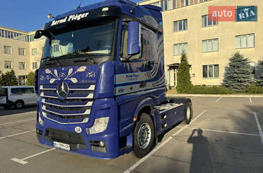 Тягач Mercedes-Benz Actros 2013 в Киеве