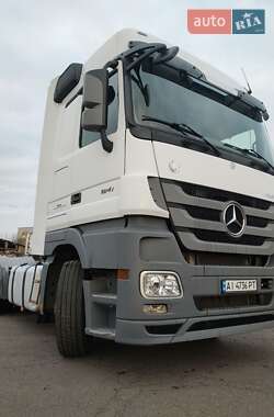 Тягач Mercedes-Benz Actros 2017 в 