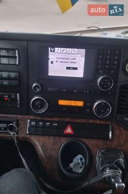 Тягач Mercedes-Benz Actros 2012 в 