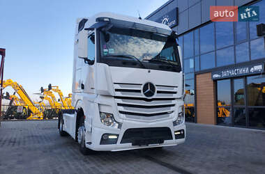 Тягач Mercedes-Benz Actros 2019 в 