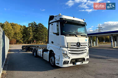 Контейнеровоз Mercedes-Benz Actros 2016 в Ковеле