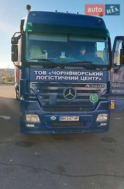 Тягач Mercedes-Benz Actros 2004 в Черноморске