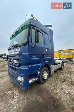 Тягач Mercedes-Benz Actros 2004 в Киеве