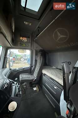 Тягач Mercedes-Benz Actros 2004 в Киеве