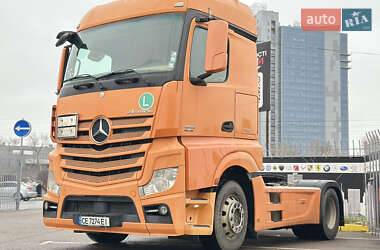 Інші вантажівки Mercedes-Benz Actros 2013 в Києві