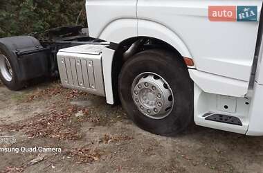 Тягач Mercedes-Benz Actros 2014 в 