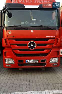 Тентований Mercedes-Benz Actros 2011 в Мукачевому