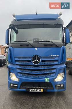 Тягач Mercedes-Benz Actros 2017 в Києві