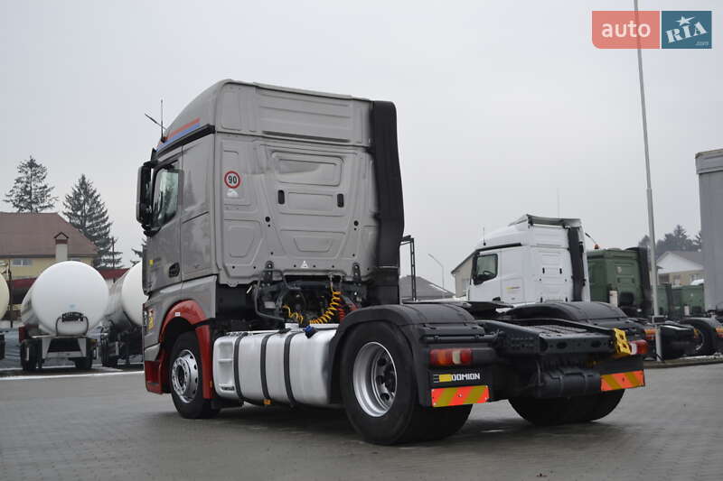 Тягач Mercedes-Benz Actros 2013 в Хусте