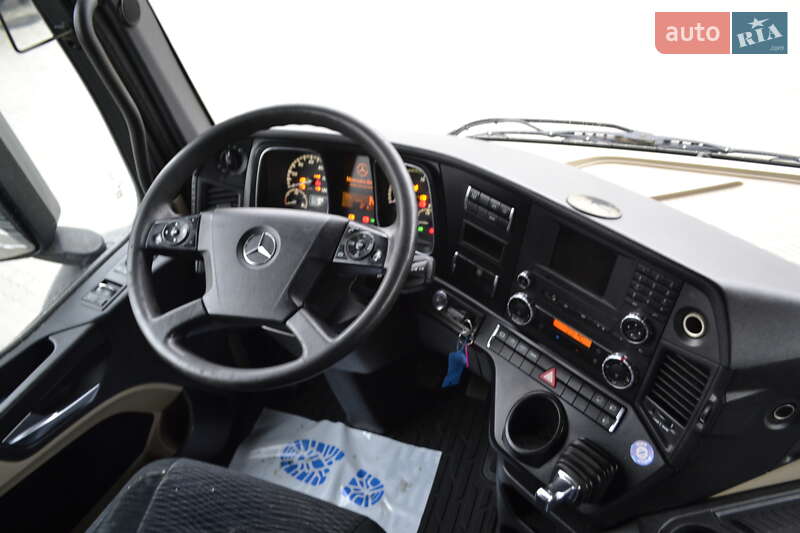 Тягач Mercedes-Benz Actros 2013 в Хусте