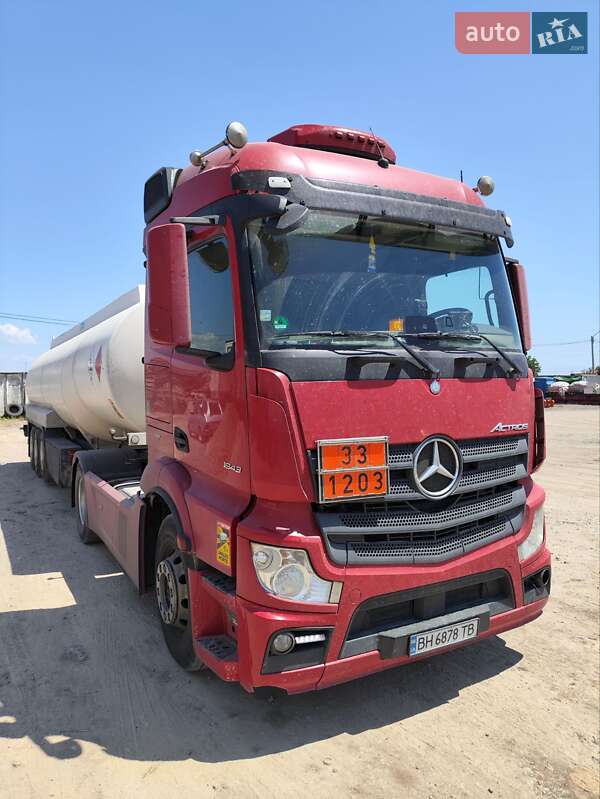 Бензовоз Mercedes-Benz Actros 2015 в Одессе фото 3 Бензовоз Mercedes-Benz Actros 2015 в Одессе