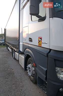 Тягач Mercedes-Benz Actros 2014 в 