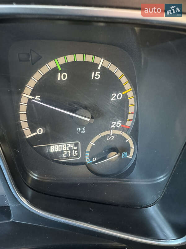 Тягач Mercedes-Benz Actros 2012 в Черновцах