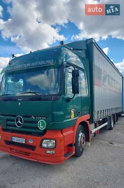 Тентованый Mercedes-Benz Actros 2005 в 