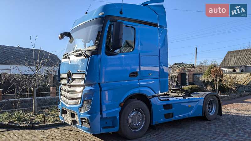 Mercedes-Benz Actros