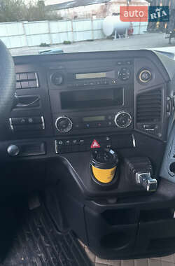 Тягач Mercedes-Benz Actros 2013 в 