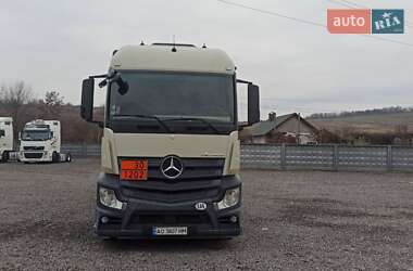 Бензовоз Mercedes-Benz Actros 2013 в 