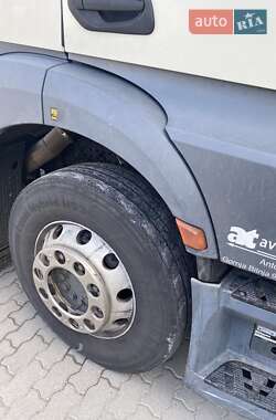 Бензовоз Mercedes-Benz Actros 2013 в 
