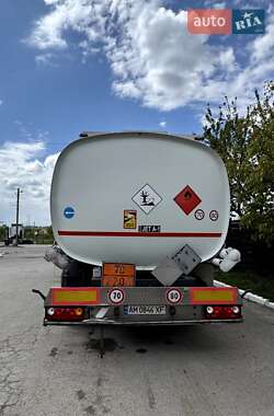 Тягач Mercedes-Benz Actros 2014 в 