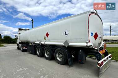Бензовоз Mercedes-Benz Actros 2014 в 