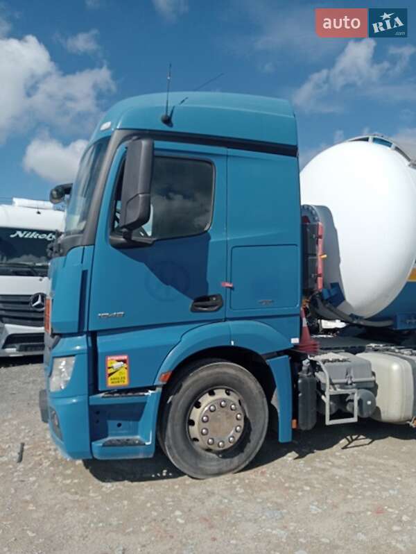 Тягач Mercedes-Benz Actros 2016 в Одесі